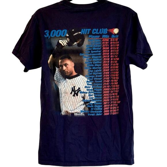 Derek Jeter 2011 3,000th Hit Club New York Yankees Shirt Adult Small - Picture 3 of 3